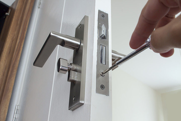 Our local locksmiths are able to repair and install door locks for properties in Longbenton and the local area.